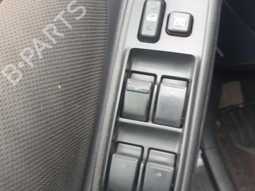 Used Left front window switch Left front window switch TOYOTA COROLLA Verso (ZER_, ZZE12_, R1_) 2.2 D-4D (AUR10_, AUR10R) (136 hp) 35920174 35920174