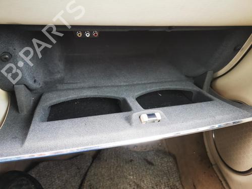 glove-box-citroen-c6-td_-2005-2006-2007-2008-2009-2010-2011-2012-24422874 main image