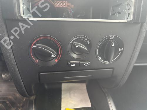 Climate control SEAT LEON (1M1) 1.9 SDI | BP40250866I5 - Image 3