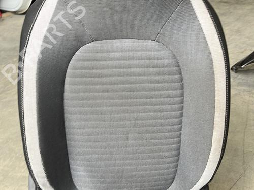 Used Right front seat Right front seat RENAULT TWINGO III (BCM_, BCA_) 0.9 TCe 90 (BCM9, BCM2) (90 hp) 23832422 23832422