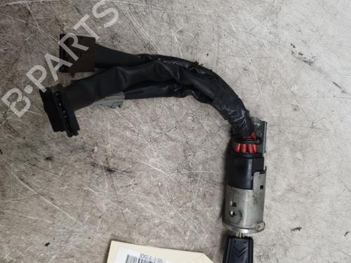 Used Ignition barrel Ignition barrel CITROËN ZX Break (N2) 1.4 i (75 hp) 31599674 31599674