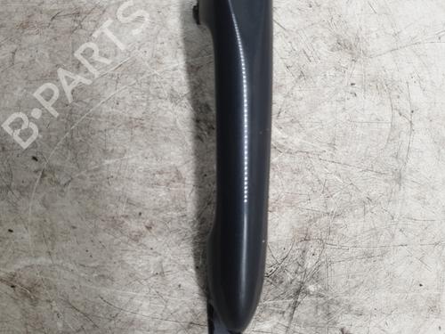 Used Front left exterior door handle RENAULT MEGANE III Hatchback (BZ0/1_, B3_) 1.5 dCi (BZ0C) (90 hp) 22910897