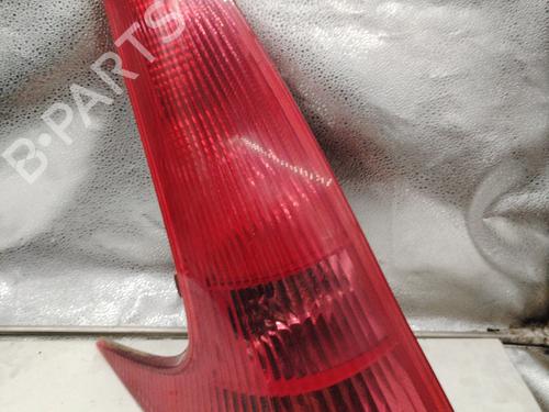 Venstre baglygte PEUGEOT 206 SW (2E/K) 1.4 HDi (68 hp) 30583335