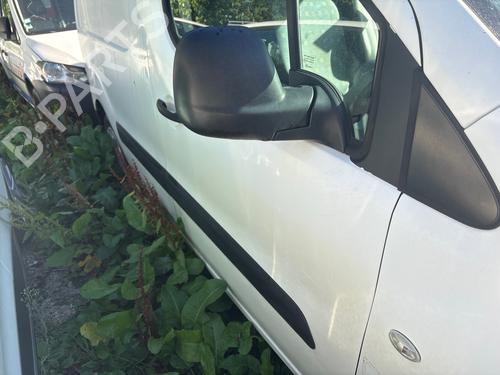 right-front-door-peugeot-partner-box-bodympv-2008-39098123 main image