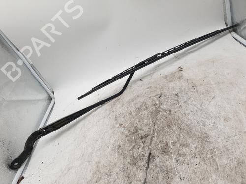 Used Front windshield wiper arm CITROËN JUMPY I (U6U_) 2.0 (136 hp) 23832224