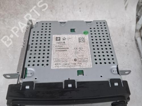 Used Radio Radio OPEL CORSA E (X15) 1.3 CDTI (08, 68) (75 hp) 39012781 39012781