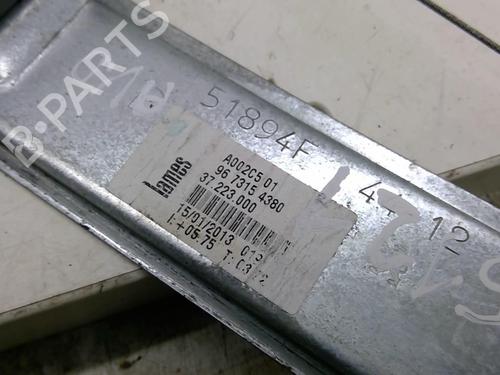Used Front right window mechanism Front right window mechanism PEUGEOT 208 I (CA_, CC_) 1.6 HDi (92 hp) 22876473 22876473