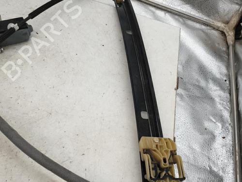 Used Front right window mechanism Front right window mechanism AUDI A4 B8 Avant (8K5) 2.0 TDI (150 hp) 22879186 22879186