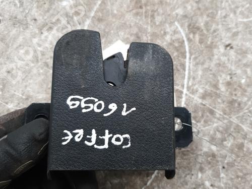 Used Tailgate lock Tailgate lock VW GOLF IV (1J1) 1.6 (100 hp) 33631390 33631390