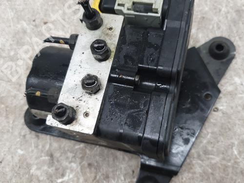 Used ABS pump PEUGEOT 206 SW (2E/K) 1.4 HDi (68 hp) 32630469