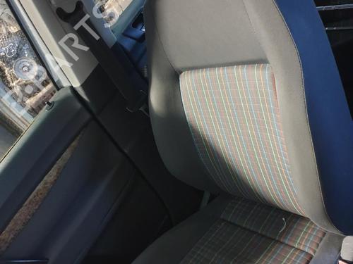 Sæde højre fortil VW POLO IV (9N_, 9A_) 1.4 TDI (70 hp) 31599695