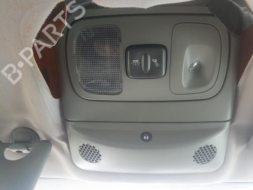 Plafoniera interna Plafoniera interna RENAULT SCÉNIC I MPV (JA0/1_, FA0_) 1.9 dCi (JA05, JA1F) (102 hp) 36413542 36413542