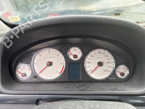 Used Instrument cluster Instrument cluster PEUGEOT 407 SW (6E_, 6D_) 2.0 HDi (126 hp) 39934207 39934207