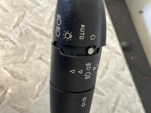 Used Steering column stalk CITROËN C4 Coupe (LA_) 1.6 HDi (90 hp) 22881767