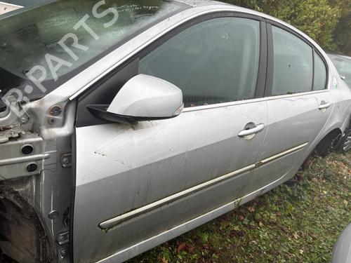 Used Left front door Left front door RENAULT LAGUNA III (BT0/1) 2.0 dCi (BT01, BT08, BT09, BT0E, BT0K, BT12, BT1C, BT1D,... (150 hp) 40434079 40434079