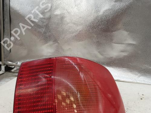 Used Right taillight AUDI 80 B4 Saloon (8C2) 1.9 TD (75 hp) 22874578