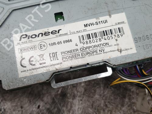 Used Radio Radio RENAULT SCÉNIC I MPV (JA0/1_, FA0_) 1.9 dCi (JA05, JA1F) (102 hp) 24429875 24429875