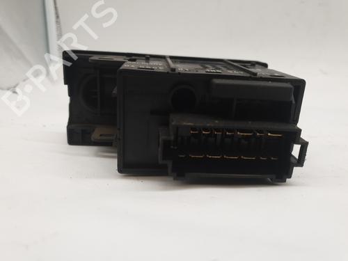 Used Headlight switch Headlight switch VW GOLF III (1H1) 1.9 TD, GTD (75 hp) 27981884 27981884