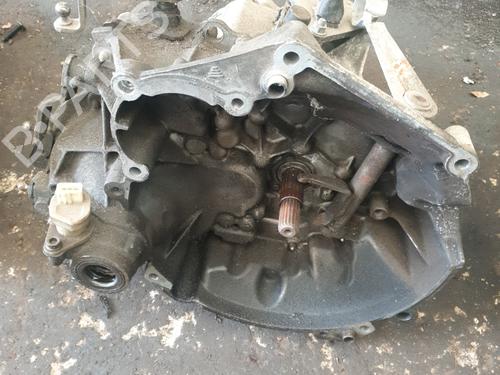 Used Gearbox PEUGEOT 206 Hatchback (2A/C) 1.4 i (75 hp) 27589812