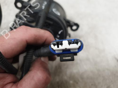 Used Right front fog light Right front fog light DACIA LOGAN MCV (KS_) 1.6 16V (KS0L, KS0M, KS0P, KS1S) (105 hp) 28020971 28020971