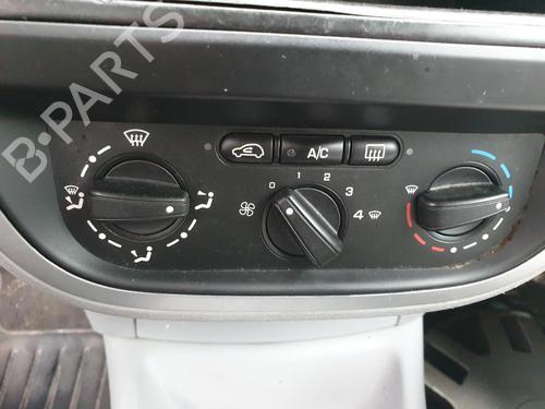 Used Climate control CITROËN C3 I (FC_, FN_) 1.4 HDi (68 hp) 32061068