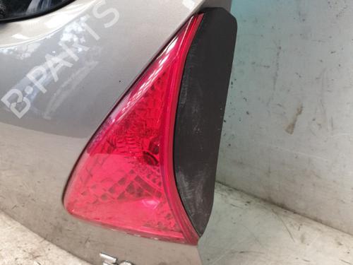 Used Right tailgate light Right tailgate light PEUGEOT 3008 I MPV (0U_) 2.0 HDi 150 / BlueHDi 150 (150 hp) 22874292 22874292