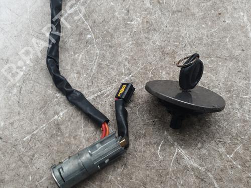 Used Ignition barrel PEUGEOT 206 Hatchback (2A/C) 1.1 i (60 hp) 32523960