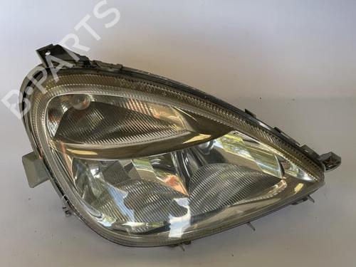Right headlight MERCEDES-BENZ A-CLASS (W168) A 170 CDI (168.009, 168.109) | BP22873399C29 