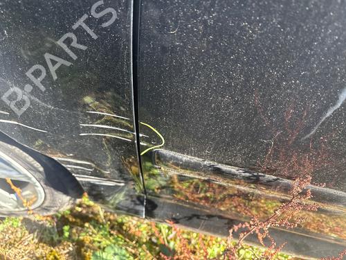 Used Left front door Left front door 39383333 39383333