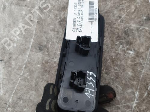 Used Left front window switch Left front window switch CITROËN C8 (EA_, EB_) 2.2 HDi (128 hp) 33990184 33990184