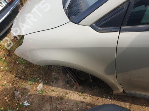 Used Left front fenders Left front fenders 37500912 37500912