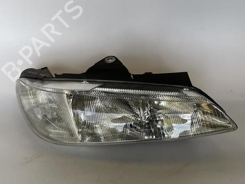 Used Right headlight Right headlight PEUGEOT 406 (8B) 2.1 TD 12V (109 hp) 22873379 22873379