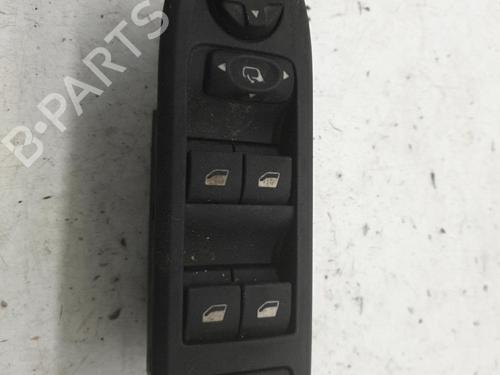 Used Left front window switch PEUGEOT 308 I (4A_, 4C_) 1.6 HDi (112 hp) 22871025