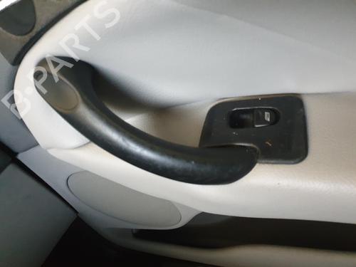 Right front window switch ALFA ROMEO GT (937_) 1.9 JTD (937CXN1B) | BP31909676I26 - Image 2