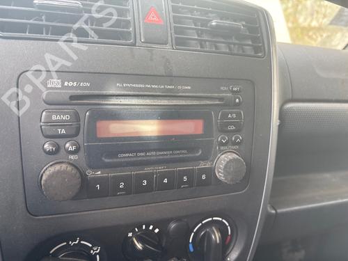 Used Radio Radio SUZUKI JIMNY Closed Off-Road Vehicle (SN) 1.5 DDiS 4WD (SN415D) (65 hp) 40452612 40452612