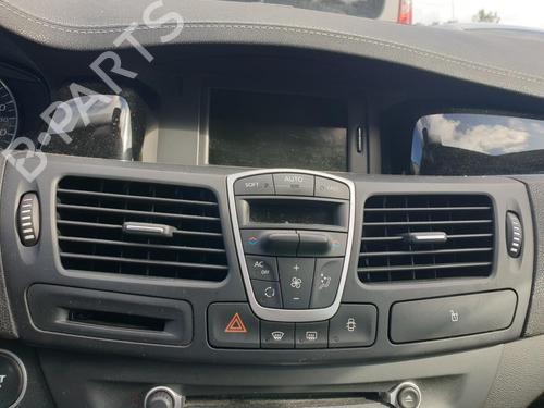 Used Climate control RENAULT LAGUNA III (BT0/1) 2.0 dCi (BT07, BT0J, BT14, BT1A, BT1S) (131 hp) 28360985