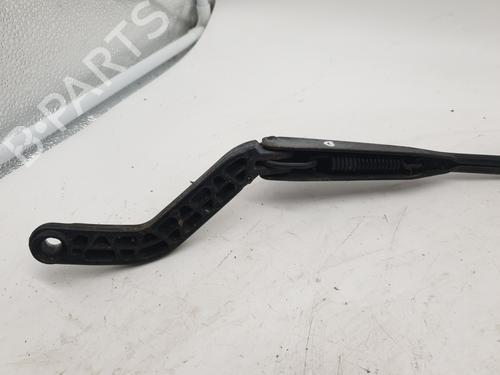 Used Front windshield wiper arm Front windshield wiper arm PEUGEOT 106 II (1A_, 1C_) 1.1 i (60 hp) 22883155 22883155