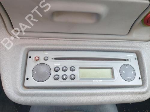 Bilradio RENAULT TWINGO I (C06_) 1.2 16V (C060) (60 hp) 28429341