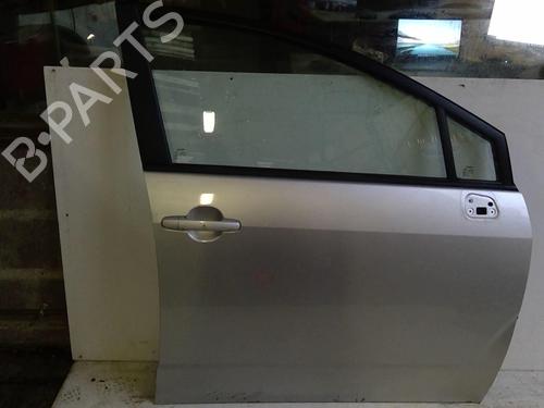 Used Right front door TOYOTA COROLLA Verso (ZER_, ZZE12_, R1_) 2.2 D-4D (AUR10_, AUR10R) (136 hp) 22882346