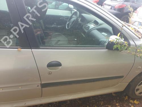 Right front door PEUGEOT 206 Hatchback (2A/C) 1.4 HDi eco 70 9004K5