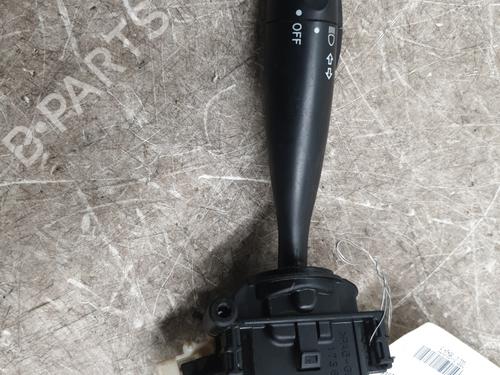 Used Switch Switch TOYOTA YARIS (_P1_) 1.0 (SCP10_, SCP10R) (68 hp) 31827903 31827903