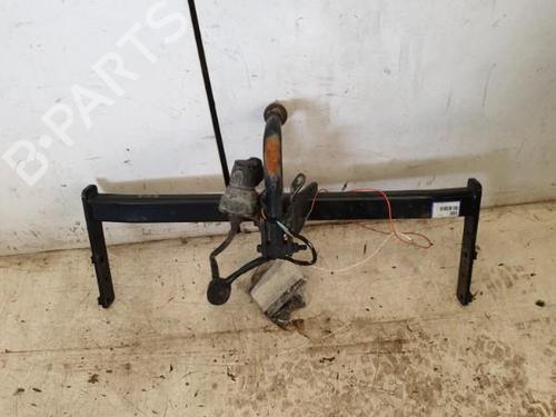 Used Tow ball/Mechanism Tow ball/Mechanism 25843040 25843040