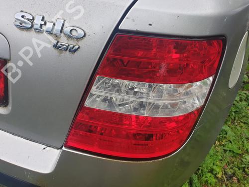 Used Right taillight Right taillight FIAT STILO (192_) 1.6 16V (192_XB1A) (103 hp) 34500100 34500100