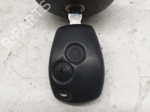 other-dacia-sandero-ii-tce-90-b8m1-b8ma-b8ac-2012-22877527 main image