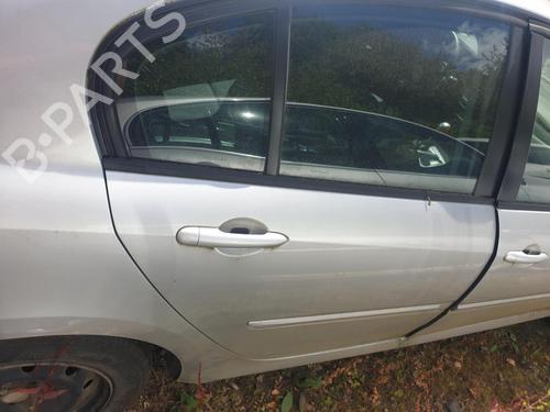right-rear-door-renault-laguna-iii-bt01-2007-2008-2009-2010-2011-2012-2013-2014-2015-37707478 main image