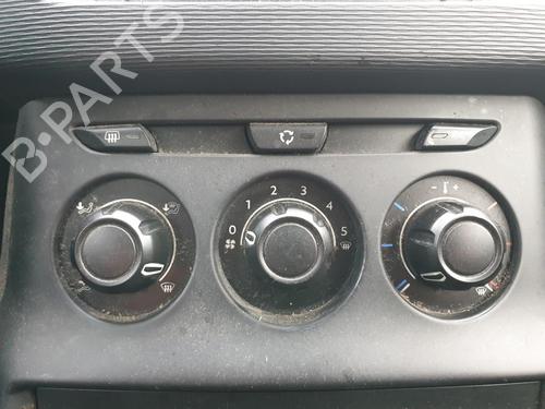 Used Climate control CITROËN C3 II (SC_) 1.4 HDi 70 (SC8HZC, SC8HR0, SC8HP4) (68 hp) 31669400