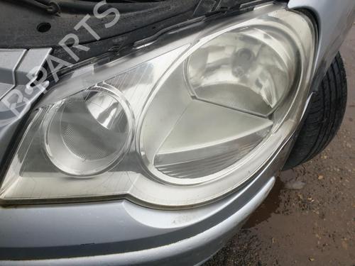 Used Left headlight VW POLO IV (9N_, 9A_) 1.4 TDI (70 hp) 31813875