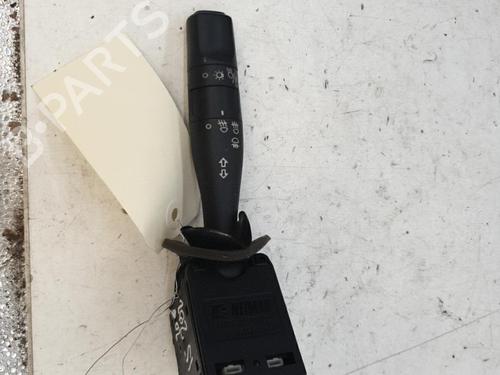 Used Switch PEUGEOT 206 Hatchback (2A/C) 1.4 i (75 hp) 22881322