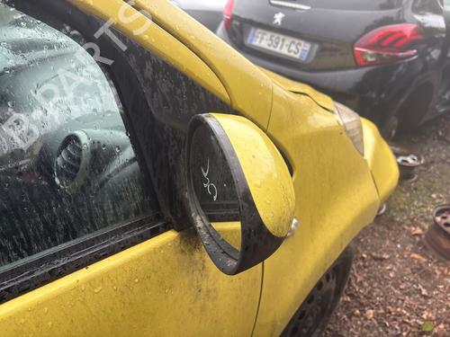 Used Right mirror Right mirror 39561745 39561745