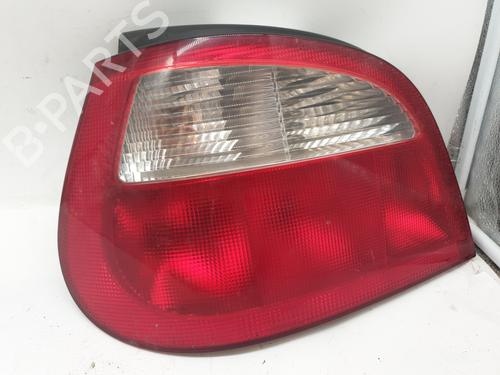 Fanale posteriore sinistro RENAULT MEGANE I (BA0/1_) 1.9 dTi (BA1U) (80 hp) 27578511